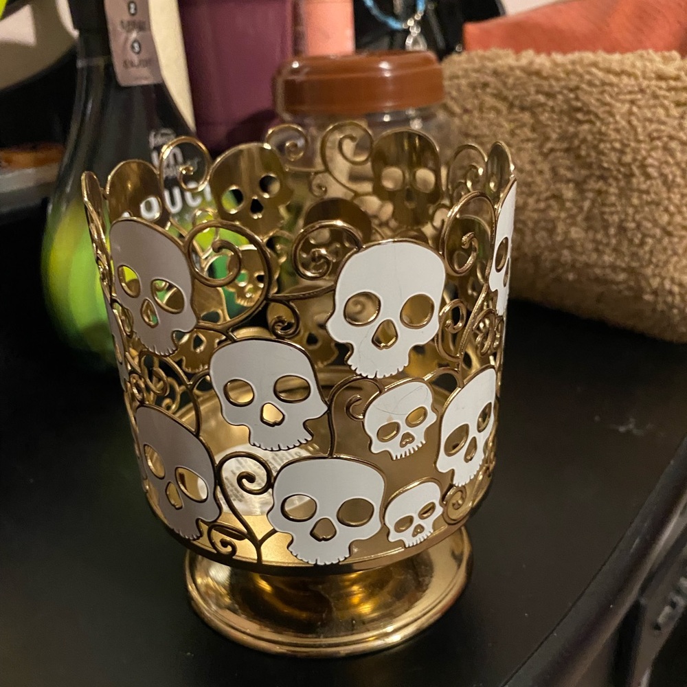 3 wick candle holder